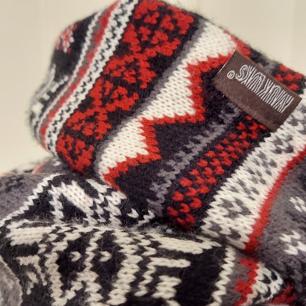 Muk Luks Snow Flakes Themed Infinity Scarf Neck Warmer - Picture 5 of 7